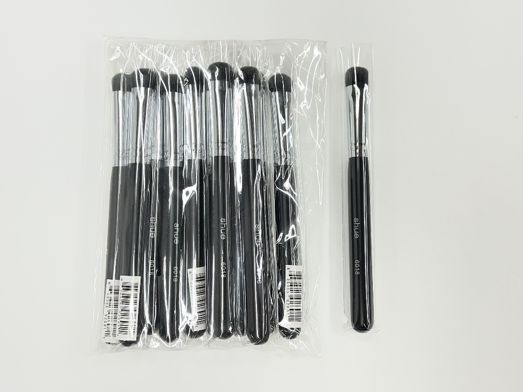 BMG-SH-6018 EYESHADOW BRUSH