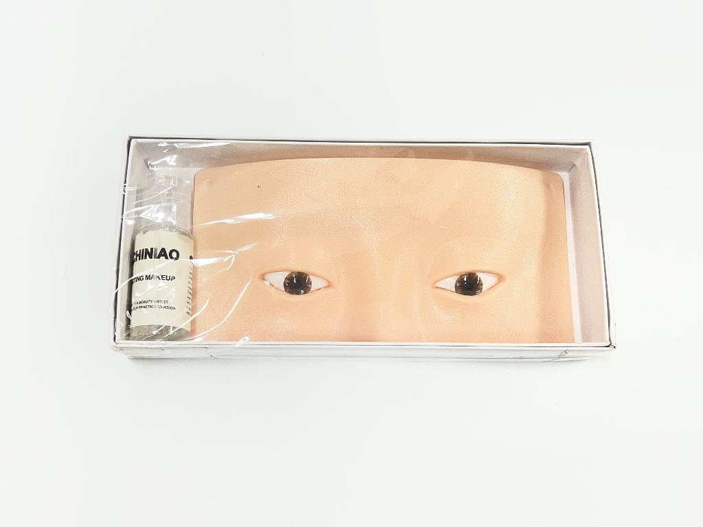3D MAKEUP PRACTICE FACE BOARD MANNEQUIN