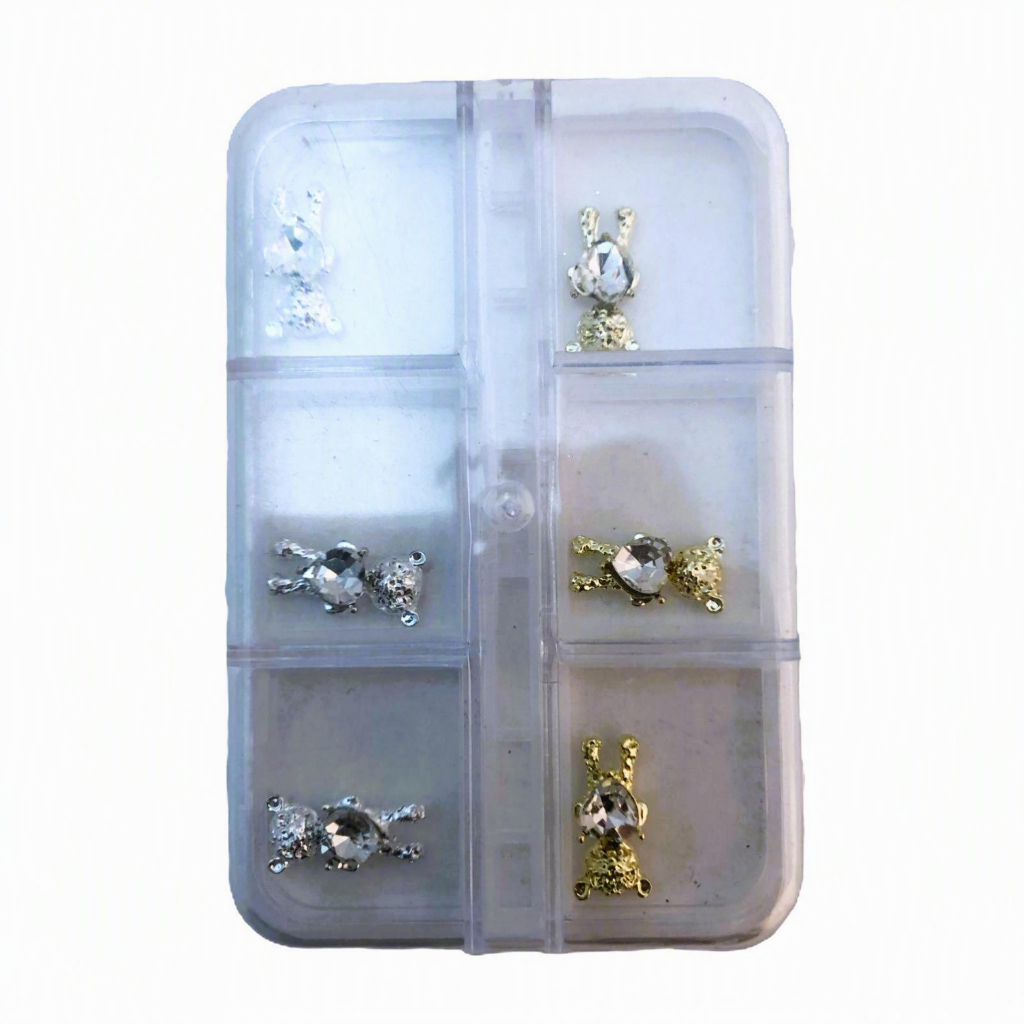 SHUE - NAIL DESIGN CHARM - TEDDY BEAR WITH HEART