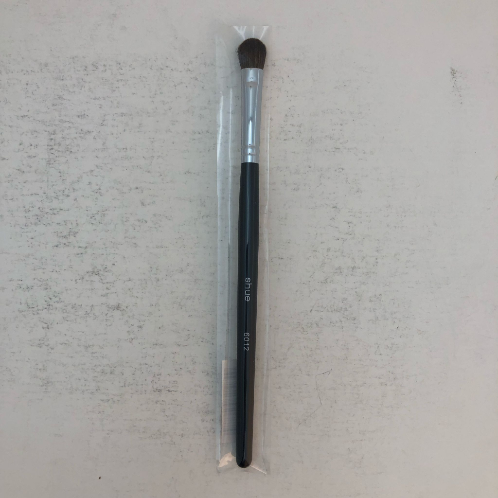 SHUE - 6012 EYESHADOW BRUSH