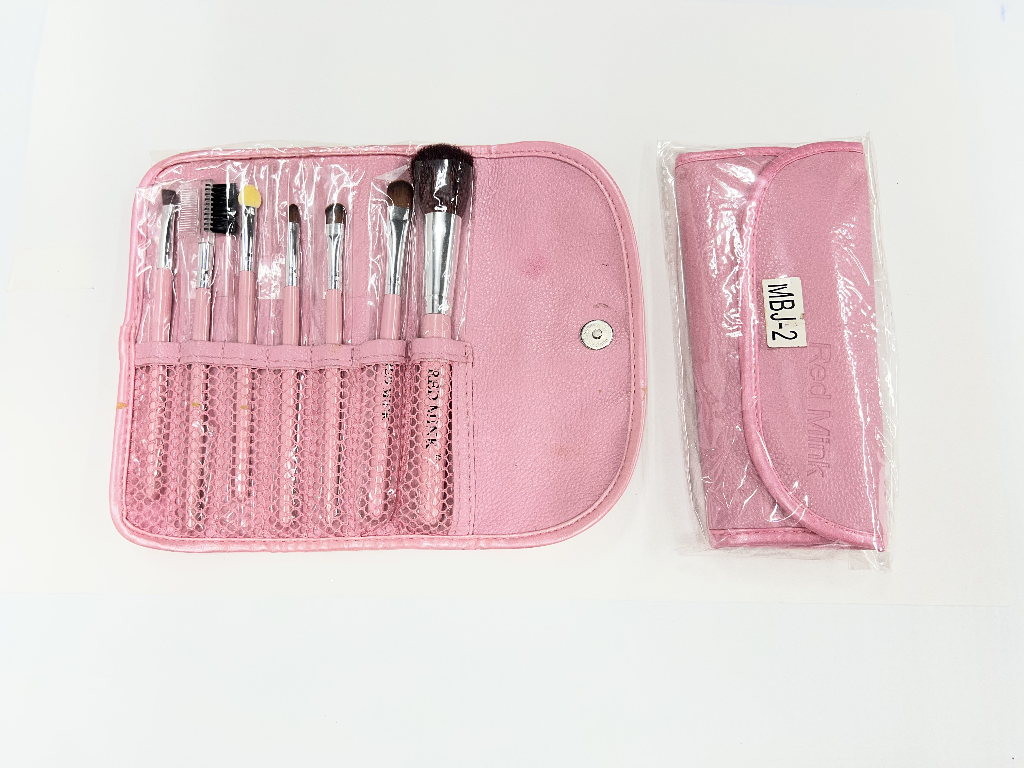 RED MINK 7PC BRUSH SET WITH PINK POUCH
